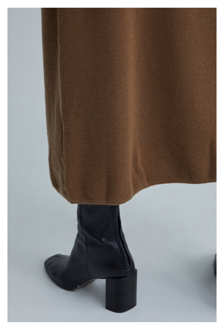 Wool V-neck Slim Waist Knit dress