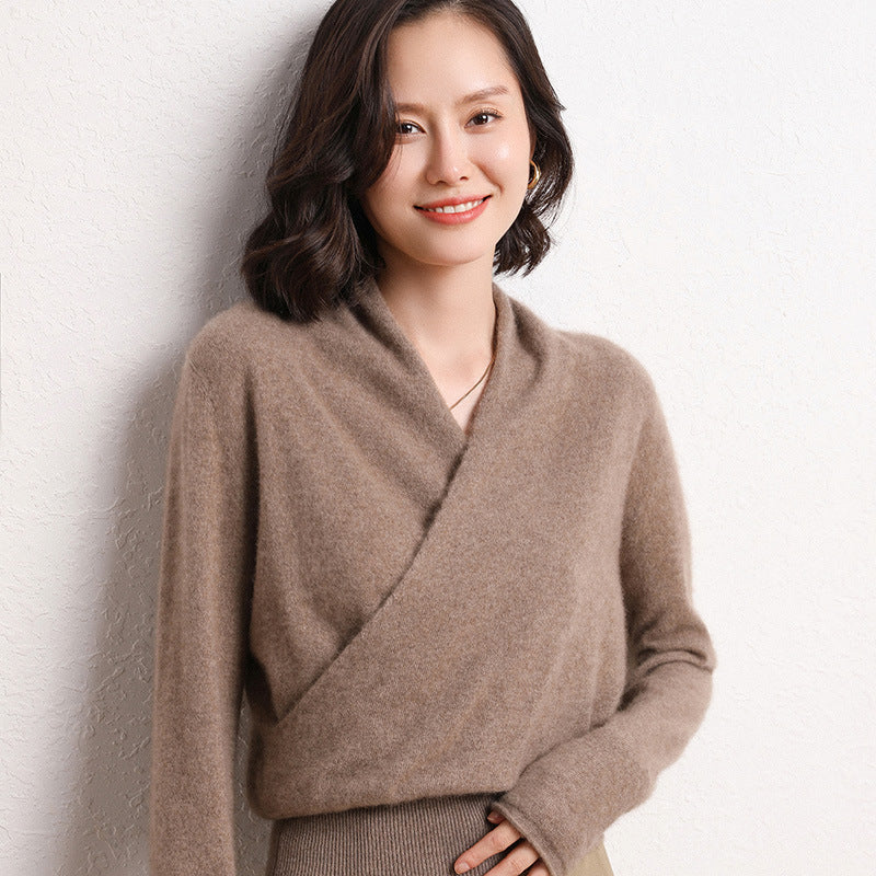 French Cross V-neck Cashmere Sweater
