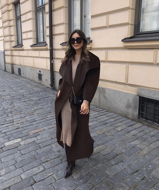 Minimalist Cashmere Coat