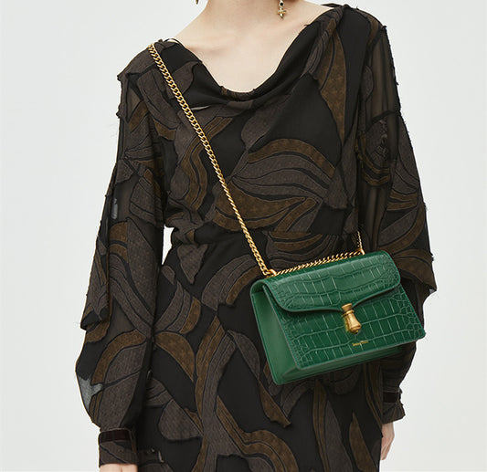 Leather One-shoulder Messenger Chain Bag