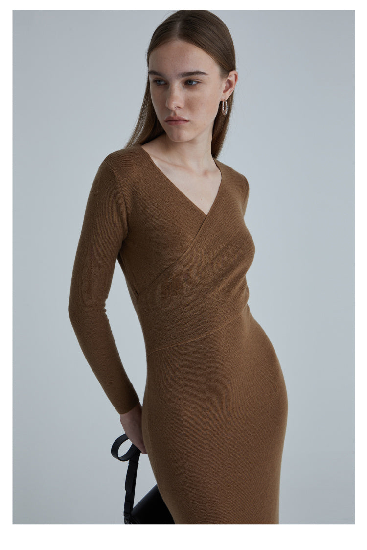 Wool V-neck Slim Waist Knit dress